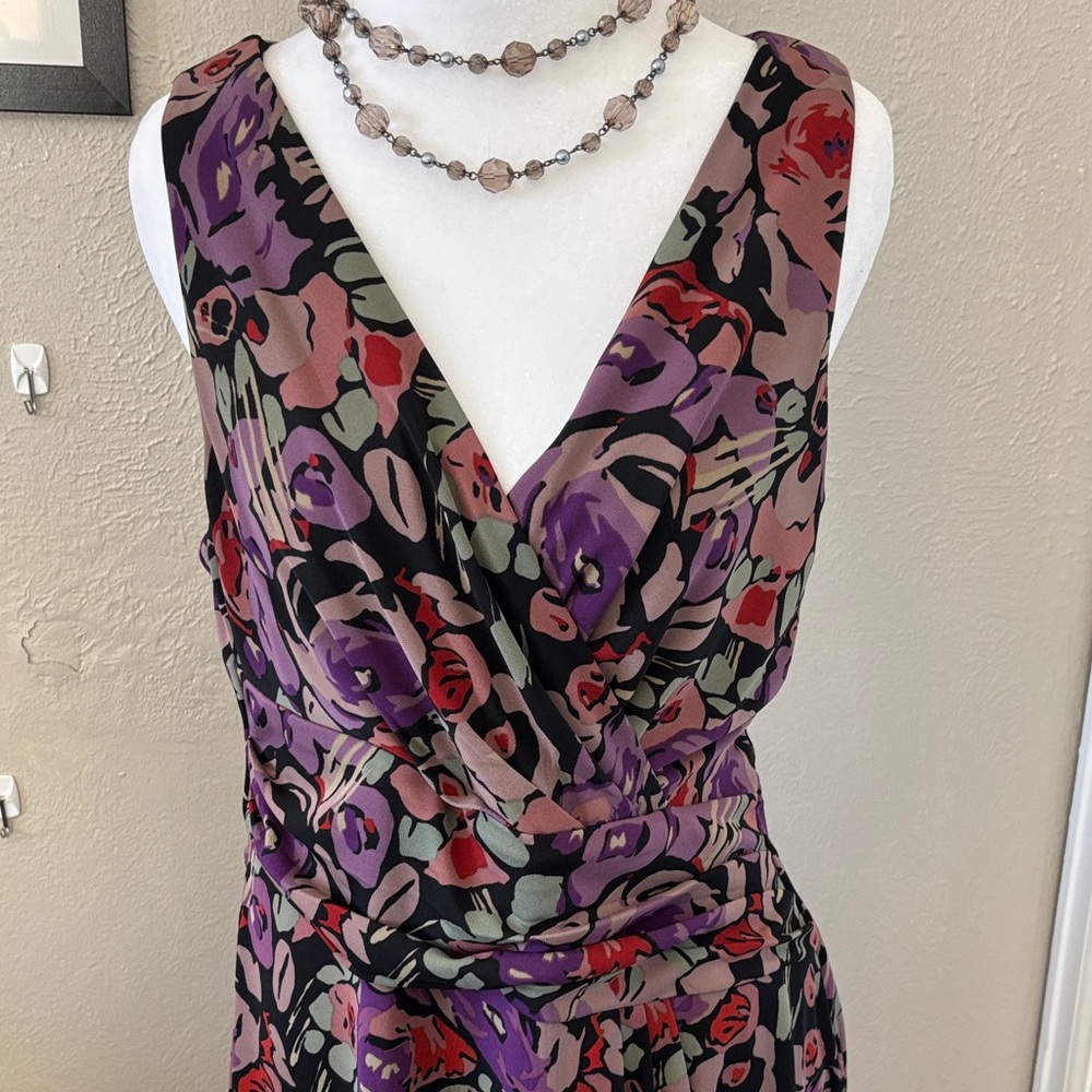 Mauve & Tan Swishy Floral V-Neck Wrap Dress size 8
